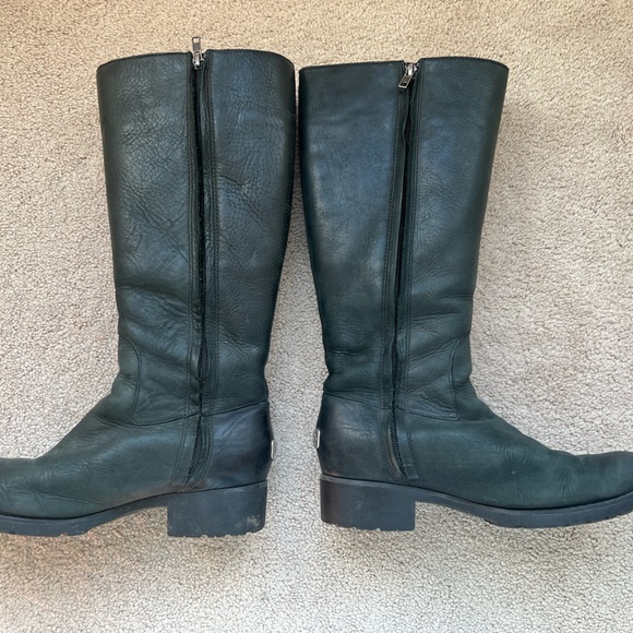 Tall Ugg boots - Picture 7 of 8